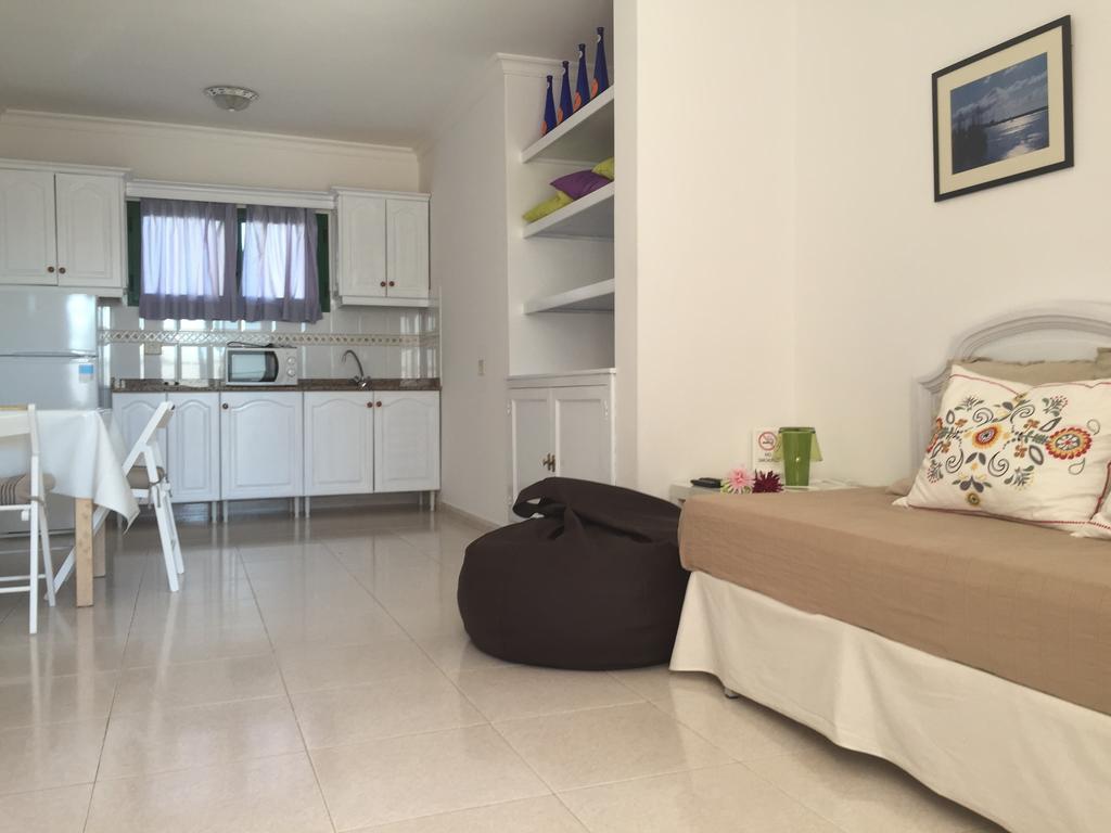Apartamentos Flamboyant Adults Only ปูแอร์โตเดลคาร์เมน ห้อง รูปภาพ