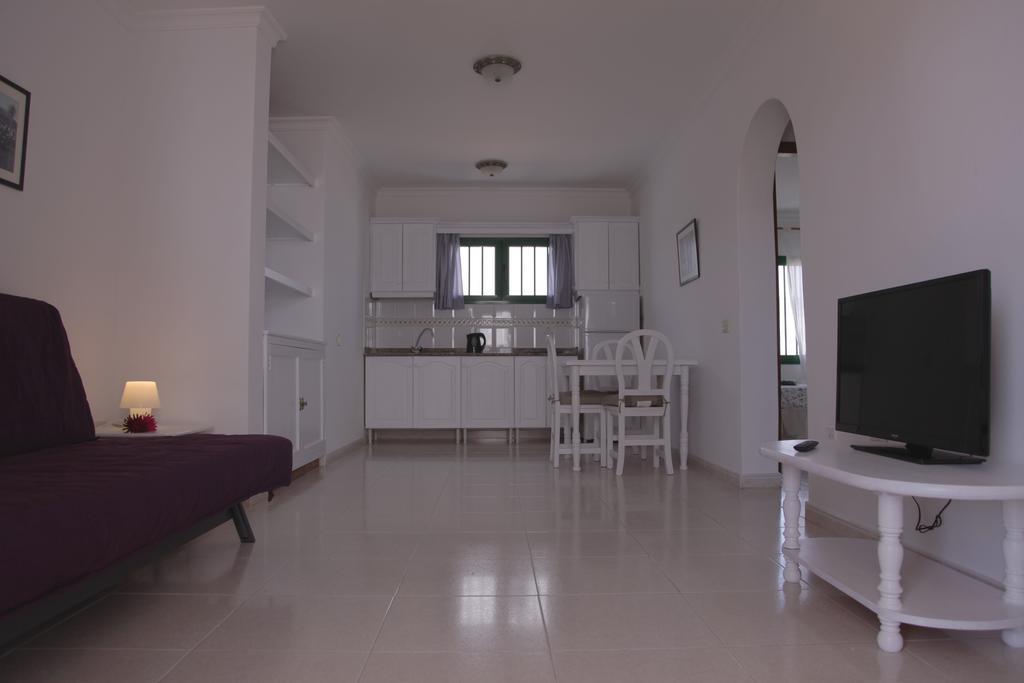Apartamentos Flamboyant Adults Only ปูแอร์โตเดลคาร์เมน ห้อง รูปภาพ