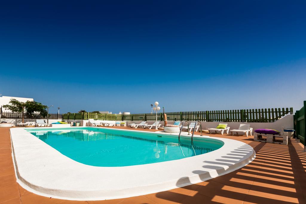 Apartamentos Flamboyant Adults Only ปูแอร์โตเดลคาร์เมน ภายนอก รูปภาพ
