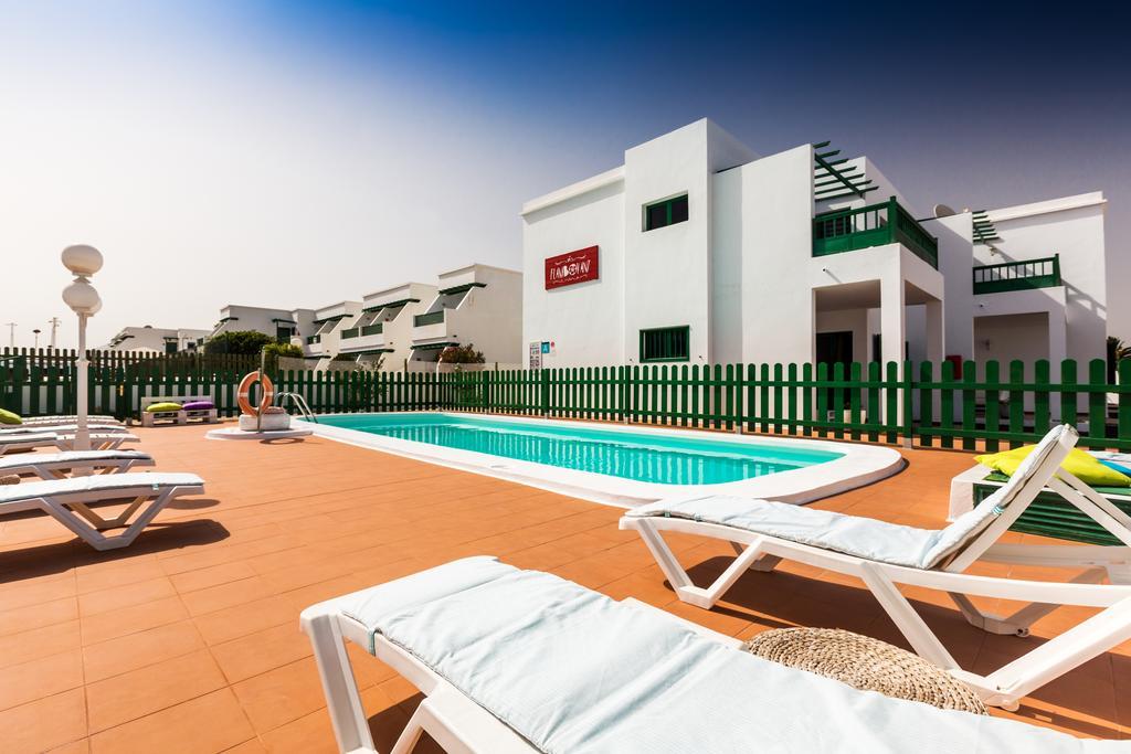 Apartamentos Flamboyant Adults Only ปูแอร์โตเดลคาร์เมน ภายนอก รูปภาพ