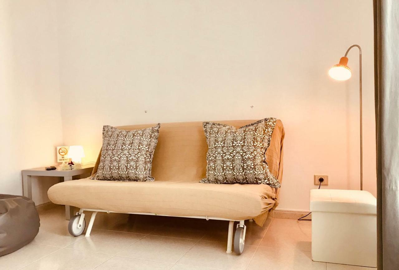 Apartamentos Flamboyant Adults Only ปูแอร์โตเดลคาร์เมน ภายนอก รูปภาพ
