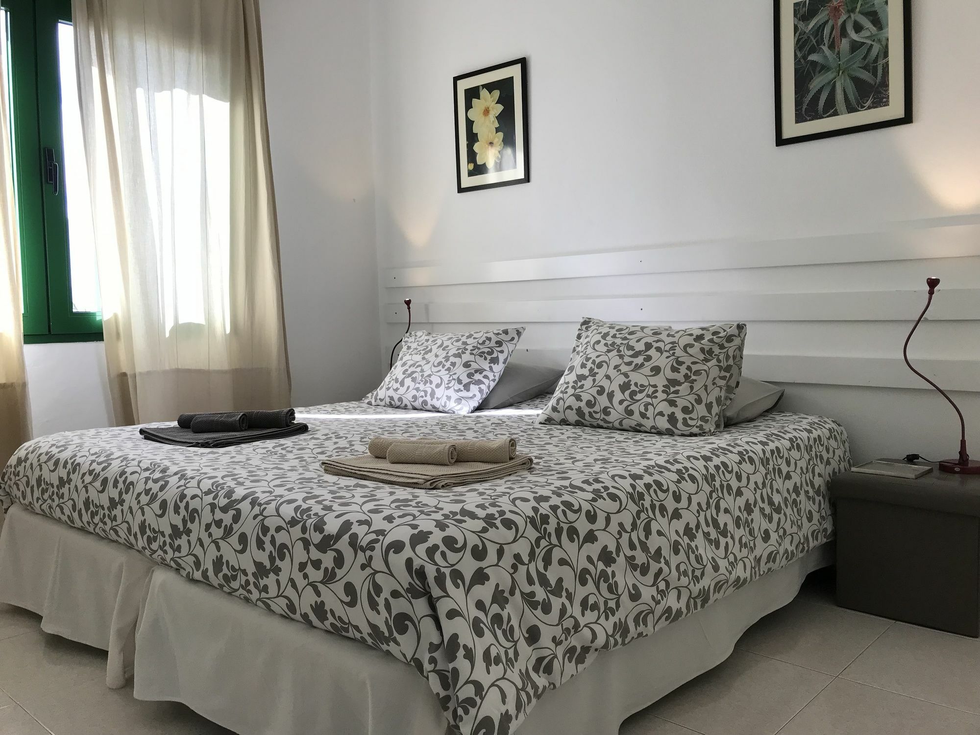 Apartamentos Flamboyant Adults Only ปูแอร์โตเดลคาร์เมน ภายนอก รูปภาพ